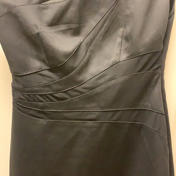 Forever21 patterned one sleeve dress - Picture 5 of 5